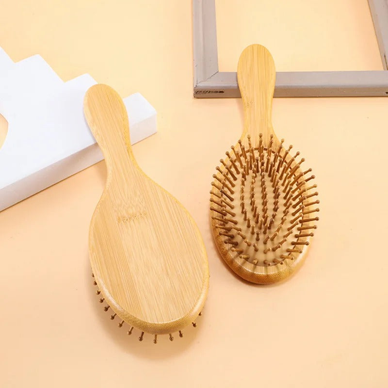 Light brown bamboo hair brush with wooden pins (2 variants)