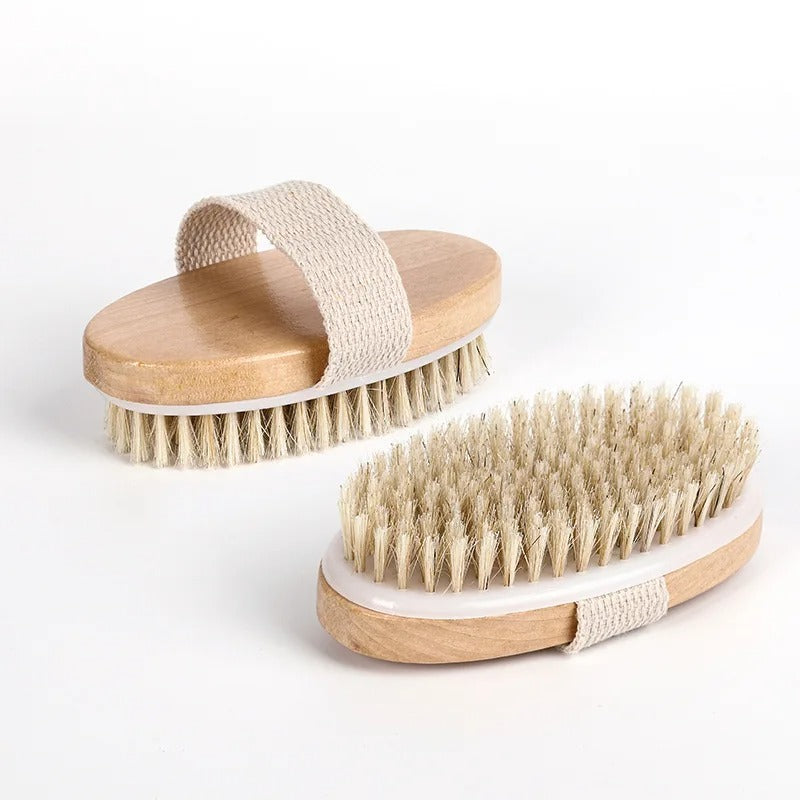 Light brown bamboo body brush with oval shape