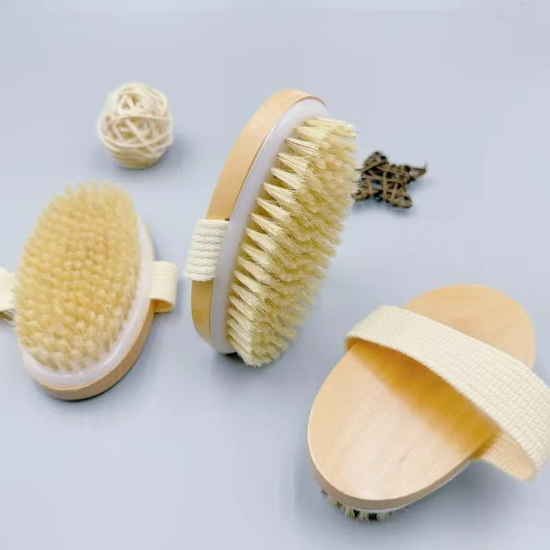 Light brown bamboo body brush with oval shape