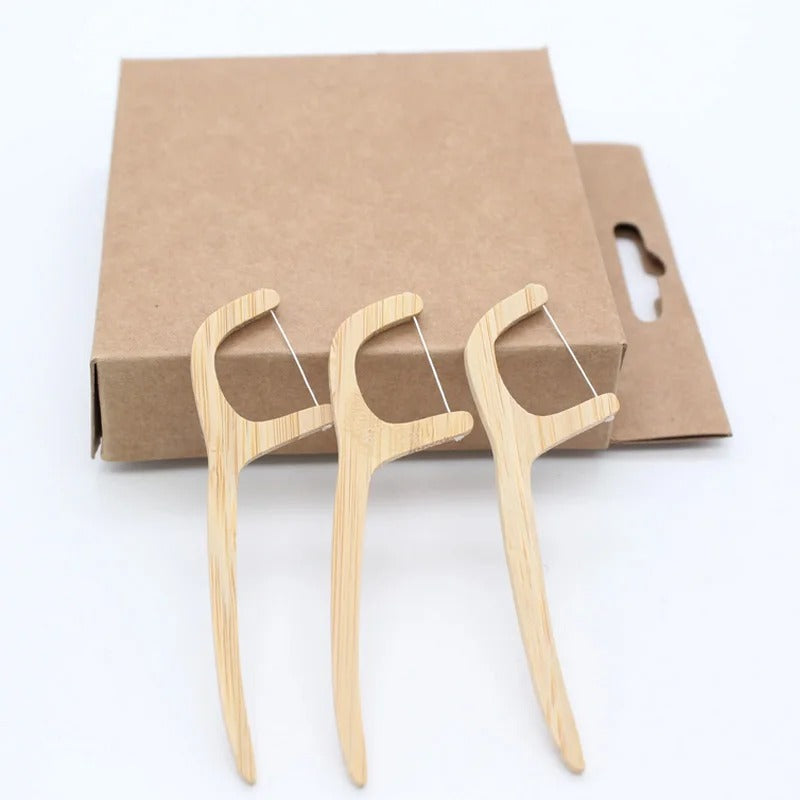 Light brown bamboo dental floss picks with curved head (20 pcs)