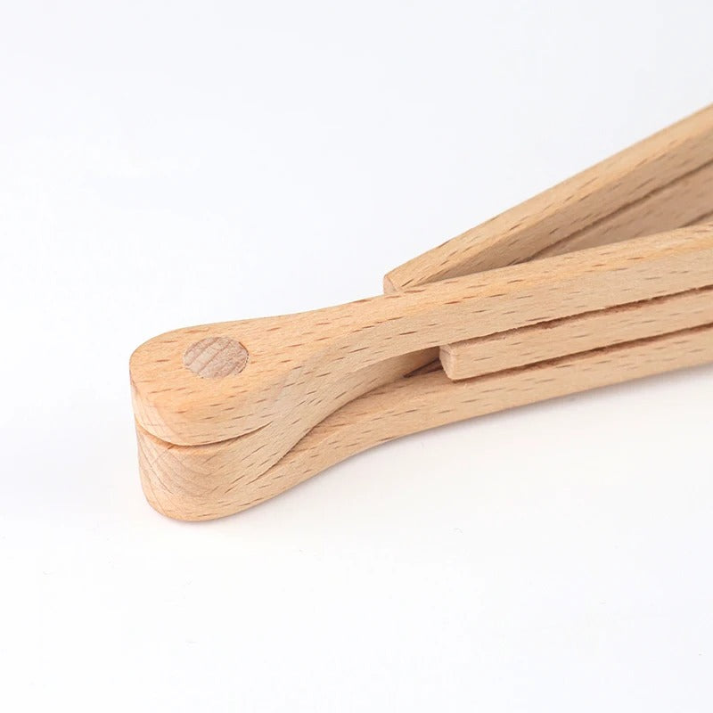 Light brown bamboo kitchen tongs with pivot joint